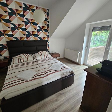 Hilltop Apartments Fonyód Kamer foto